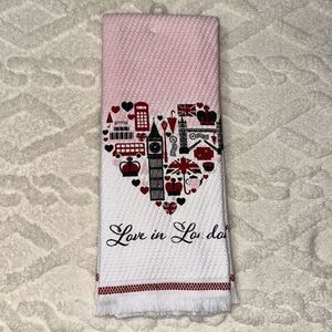 T & C Love in London White Red Pink Black Cotton Kitchen Towels set of 2